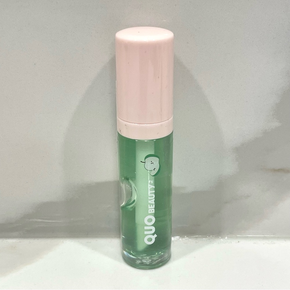 🟠5/$25 NEW Quo Beauty Green Apple Scent Lip Oil